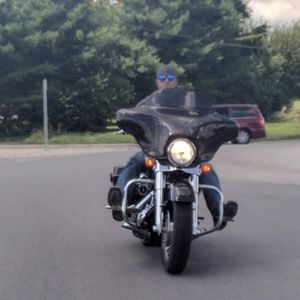 Meet your Posher, Max